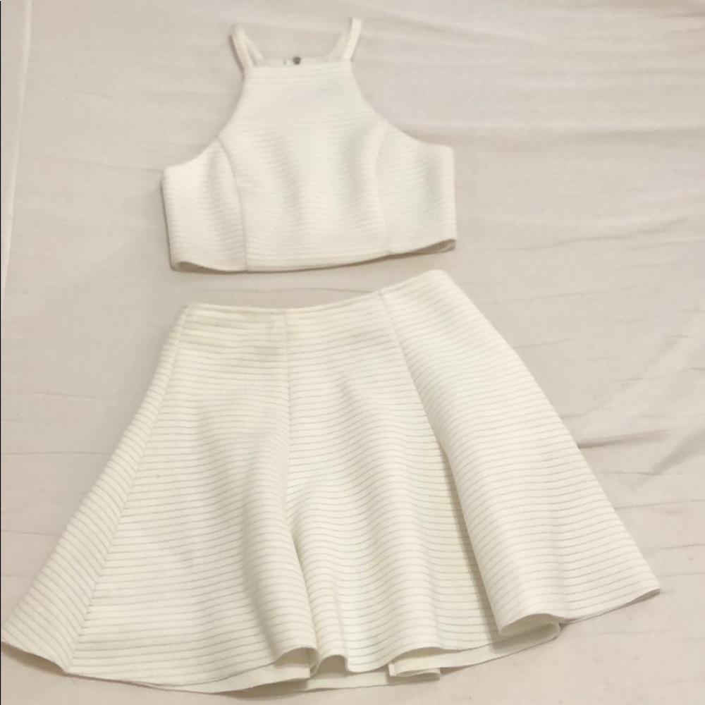 Honey Punch halter top w/ fit-n-flare shirt set
